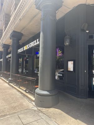 Press Box Grill by null