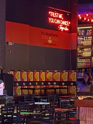 Pete's Dueling Piano Bar by null