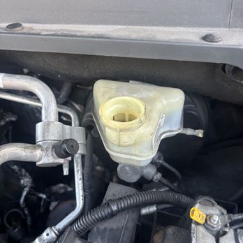 Miami Mobile Auto Repair Service - Auto Repair Near Me - Miami, Florida Miami Mobile Auto Repair Service - Auto Repair Near Me - Miami, Florida