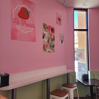 La Fresita - Interior - Desserts Near Me - Clovis, California La Fresita - Interior - Desserts Near Me - Clovis, California