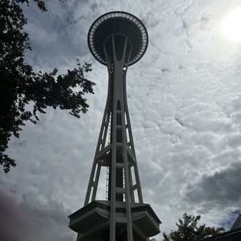 Space Needle - Landmarks & Historical Buildings Near Me - Seattle, Washington Space Needle - Landmarks & Historical Buildings Near Me - Seattle, Washington