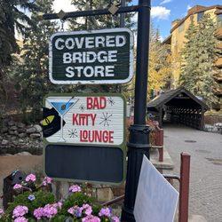 Bad Kitty Lounge