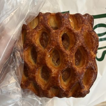 Tous Les Jours - Guava danish - Coffee & Tea Near Me - Westminster, California Tous Les Jours - Guava danish - Coffee & Tea Near Me - Westminster, California