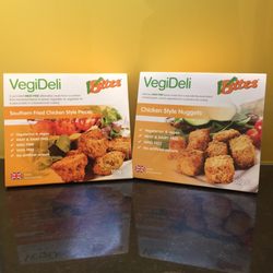 Un Monde Vegan - The southern fried is soy free and so DAMN GOOD they had samples and that made me buy it!