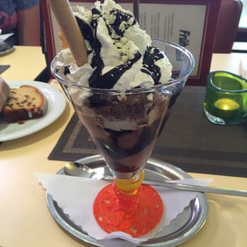 Schlicky - Schokobecher - Bakeries Near Me - Esens, NI