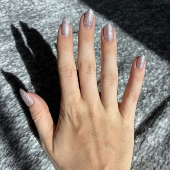 Unique Nails & Spa - Gel Manicure - Nail Salons Near Me - Redondo Beach, California