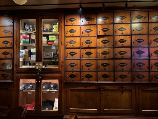 Shelly's Back Room by null