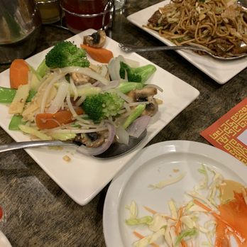 Red Chopstick - Chop suey and Lo mein. - Chinese Near Me - Sedona, Arizona