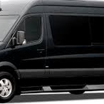 Miami Van Service - Miami mia-van-service-miami-limo-service-car-service-in-miami-sprinter-service-miami-bus-service-miami-minibus-charter-bus-charter - Town Car Service Near Me
