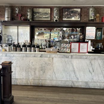 La King's Confectionery - Expresso - Ice Cream & Frozen Yogurt Near Me - Galveston, Texas La King's Confectionery - Expresso - Ice Cream & Frozen Yogurt Near Me - Galveston, Texas