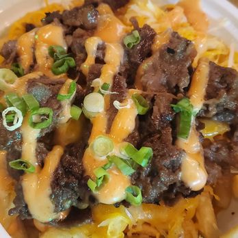 HoAloha Hawaiian BBQ - Bbq Beef Cheese Fries (sauce was bangin!) - Hawaiian Near Me - Pomona, California HoAloha Hawaiian BBQ - Bbq Beef Cheese Fries (sauce was bangin!) - Hawaiian Near Me - Pomona, California