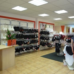 Dessous & Co