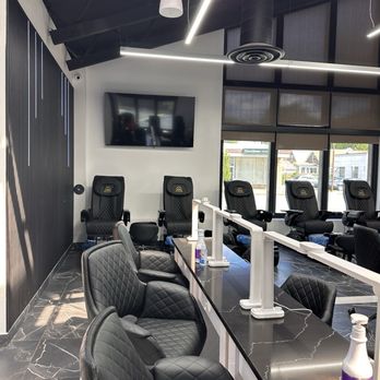 AQ Nail Spa Hampton - Nail Salons Near Me - Saint Louis, Missouri AQ Nail Spa Hampton - Nail Salons Near Me - Saint Louis, Missouri