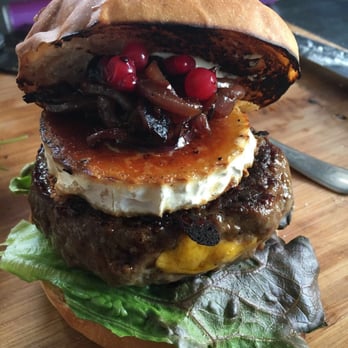 Can Burger - Burgers Near Me - Ibiza, PM