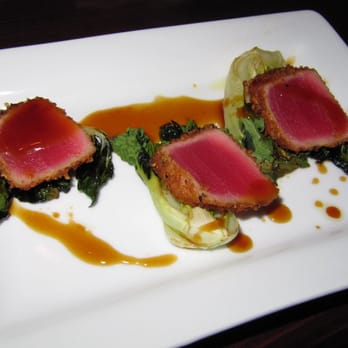 Horseshoe Grille - Macadamia Nut Crusted Tuna w/ baby bok choy & drizzled w/ wasabi citrus soy with Gary Farrell Pinot Noir, Russian River 1/31/11 - Barbeque Near Me - North Reading, Massachusetts Horseshoe Grille - Macadamia Nut Crusted Tuna w/ baby bok choy & drizzled w/ wasabi citrus soy with Gary Farrell Pinot Noir, Russian River 1/31/11 - Barbeque Near Me - North Reading, Massachusetts