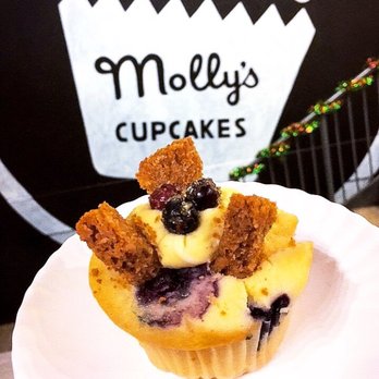 Molly's Cupcakes - Blueberry Cheesecake Cupcake - Cupcakes Near Me - Chicago, Illinois Molly's Cupcakes - Blueberry Cheesecake Cupcake - Cupcakes Near Me - Chicago, Illinois
