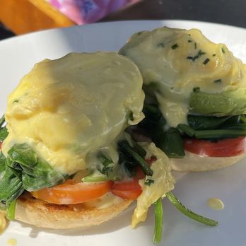 Evangeline - Eggs Benedict - Cajun/Creole Near Me - Calistoga, California