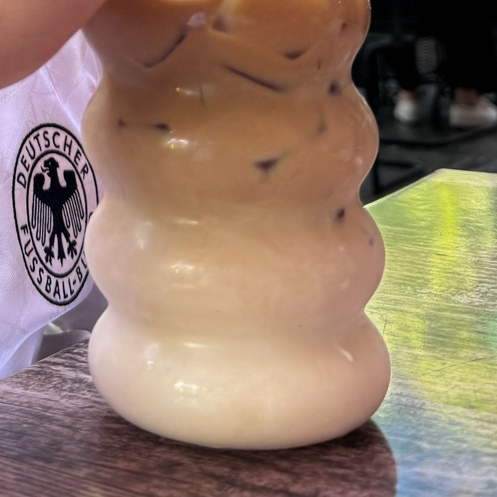 Cafe Libra - Iced Coffee with Caramel Flavor - Coffee & Tea Near Me - Chicago, Illinois Cafe Libra - Iced Coffee with Caramel Flavor - Coffee & Tea Near Me - Chicago, Illinois
