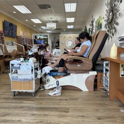 Hanna Nails and Spa - Spa nails