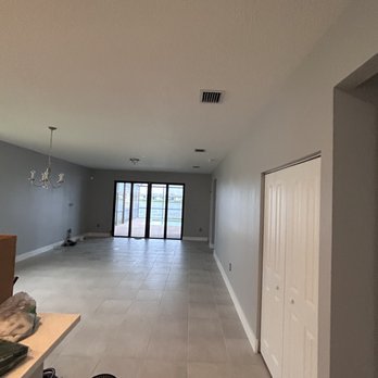 Sobeaulie - Interior painting. - Handyman Near Me - Fort Lauderdale, Florida Sobeaulie - Interior painting. - Handyman Near Me - Fort Lauderdale, Florida