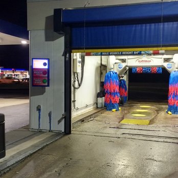 Bucky's Mobil - Car Wash Portal - Gas Stations Near Me - Highland Park, Illinois