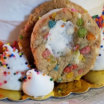 The Hungry Hero Dessert - Loving what they add to their cakes! - Desserts Near Me - Sherwood, Oregon