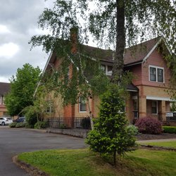 Ai Zen Sports and Pain Clinic - Behind the Tongue Estate House