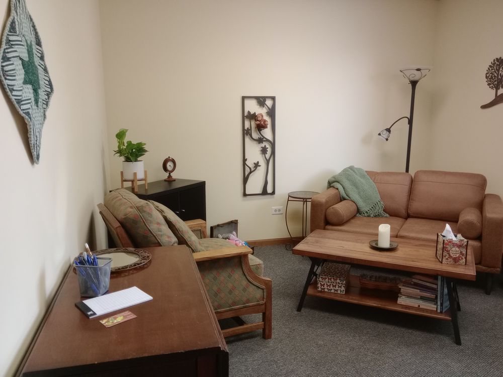 The Oaks Counseling Center - grief counselor in Streamwood, IL