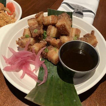 FOB Kitchen - Lechon - REALLY GOOD - Filipino Near Me - Oakland, California FOB Kitchen - Lechon - REALLY GOOD - Filipino Near Me - Oakland, California