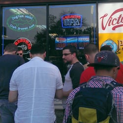 Capone's Liquor & Food - Saturday tasting - the ginger from Pipeworks was awesome!