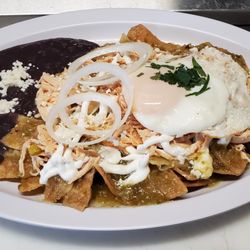 Azteca Mexican Restaurant - CHILAQUILES TRADICIONAL