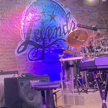 Buddy Guy's Legends - The stage! - Jazz & Blues Near Me - Chicago, Illinois