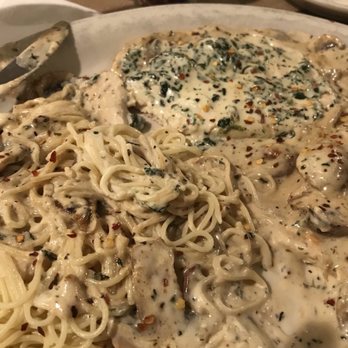 Rocco's Italian Bistro - Chicken mushroom cremora (with a little chicken della casa) - Pizza Near Me - Victoria, Texas Rocco's Italian Bistro - Chicken mushroom cremora (with a little chicken della casa) - Pizza Near Me - Victoria, Texas