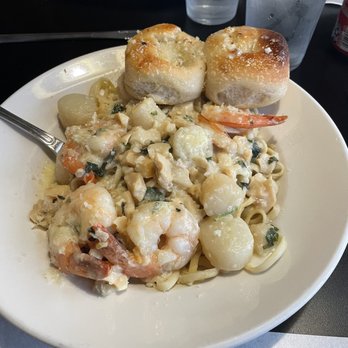 Jimmy's Italian Kitchen - Seafood trio - Italian Near Me - Kettering, Ohio