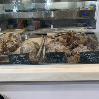 Bottega Italia - So many baked goods to choose from - Pizza Near Me - Temecula, California Bottega Italia - So many baked goods to choose from - Pizza Near Me - Temecula, California