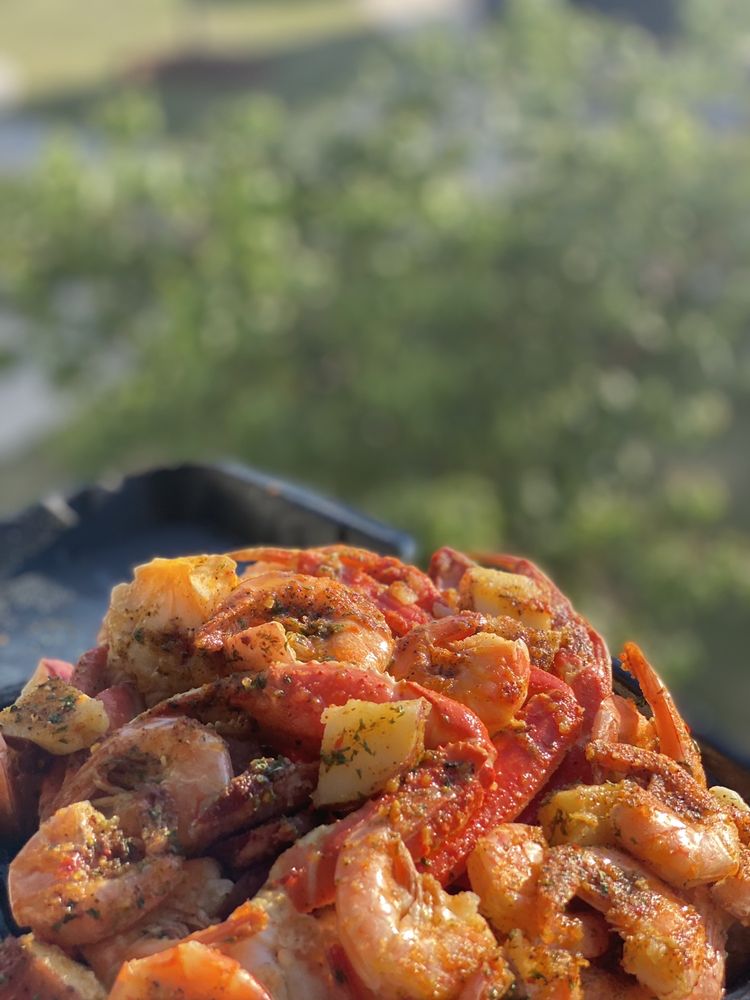 TRINA’S SEAFOOD AND MORE Updated September 2024 32 Photos 3400