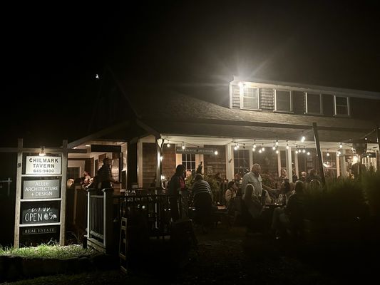 Chilmark Tavern by null