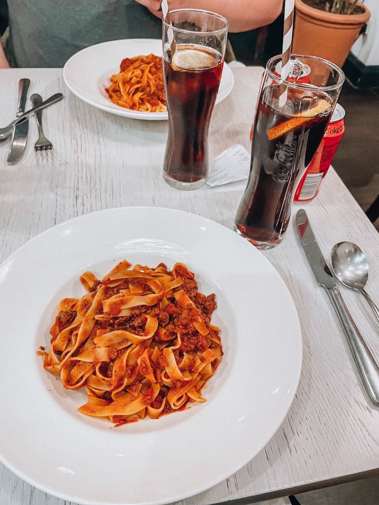 SPAGHETTI HOUSE Updated August 2024 18 Photos & 32 Reviews 66 Haymarket, London, United