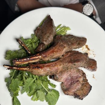 Moli Restaurant - Chinese Near Me - Greenwich, Connecticut