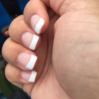 Cosmo Spa - Chipped ! - Waxing Near Me - Corona, California