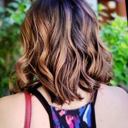 Tried neutralizing the pink from previous color with the balayage. Tried neutralizing the pink from previous color with the balayage.