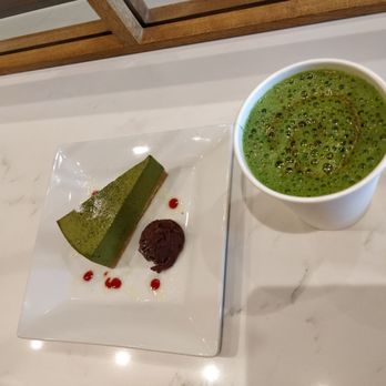 Saryo Cafe - Desserts Near Me - North York, Ontario