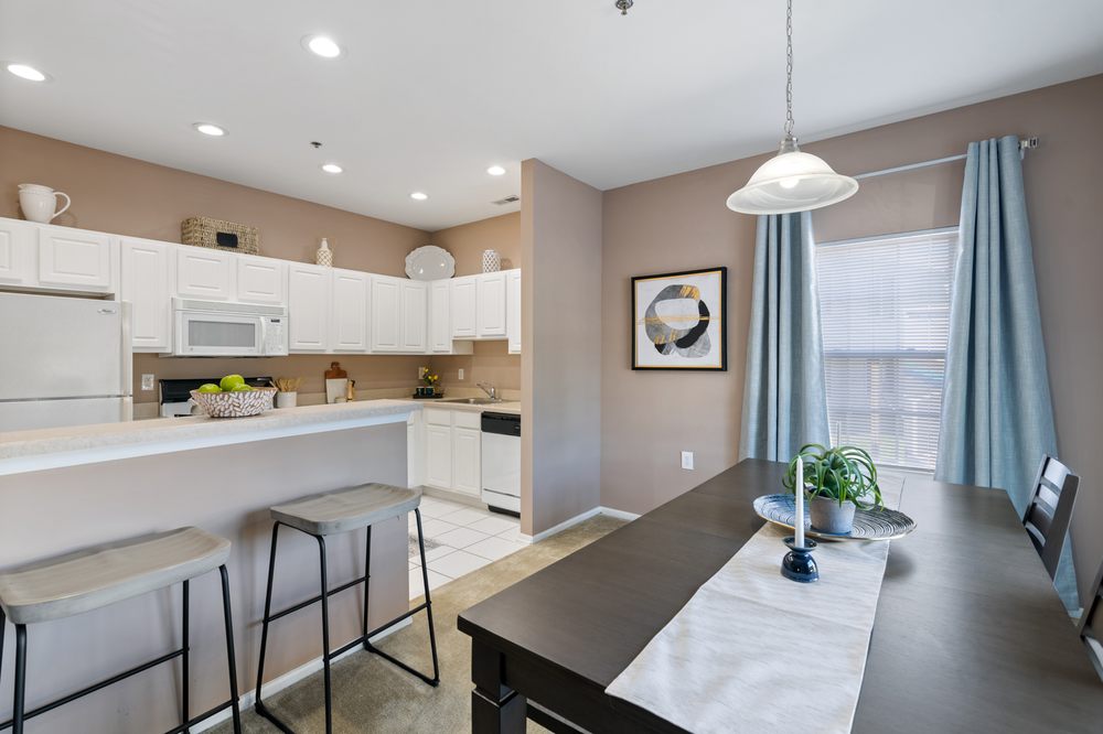 WOODVIEW AT MARLTON APARTMENT HOMES 28 Photos 175 Daphne Dr