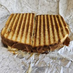 E-Cafe - Chicken Melt