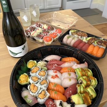 Geisha Sushi - Sushi For 2, Tri-Color Sushi, and Japanese Uni (sake and cupcakes not included, courtesy of husband) - Japanese Near Me - New York, New York Geisha Sushi - Sushi For 2, Tri-Color Sushi, and Japanese Uni (sake and cupcakes not included, courtesy of husband) - Japanese Near Me - New York, New York