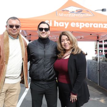 C.R. Wannamaker Law - Miembros del equipo frente a una carpa de CR Wannamaker Law. - Immigration Law Near Me - El Paso, Texas