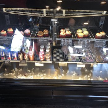 Showboy BakeShop - Bakeries Near Me - Henderson, Nevada
