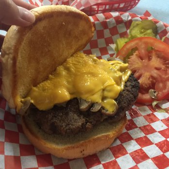 Nicky Ds Crowley - Mushroom cheeseburger with grilled onions - Burgers Near Me - Crowley, Texas