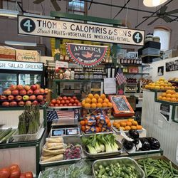 Calomiris Fruits & Vegetables