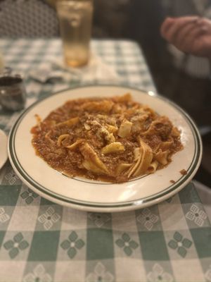 Tony & Elaine's by null